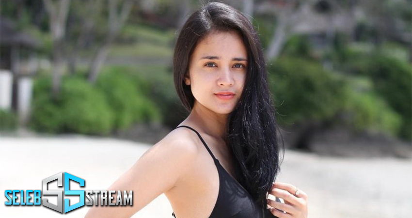 Michelle Ziudith Memainkan Peran PSK Dalam Film!