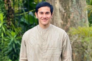 Vino G. Bastian: Cara Berperan yang Membuat Penonton Terpukau